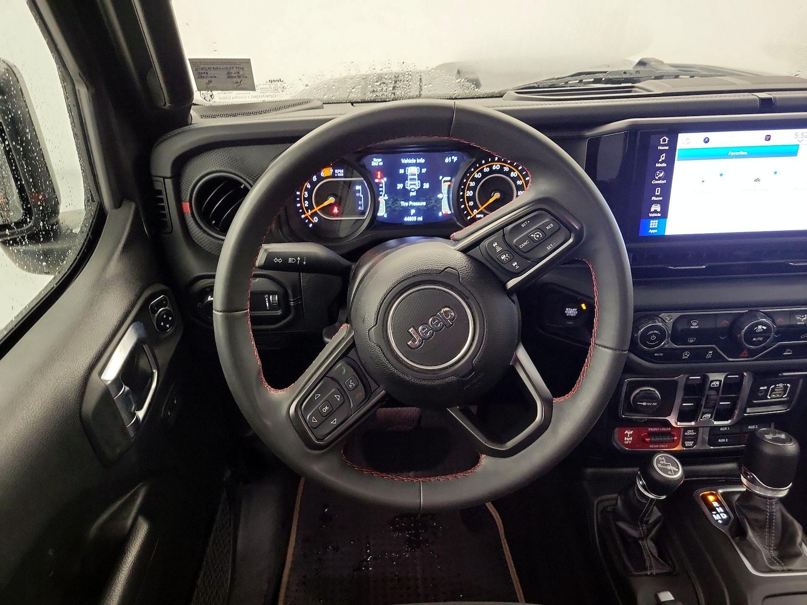 2025 Jeep Wrangler 4-Door Rubicon - Photo 11