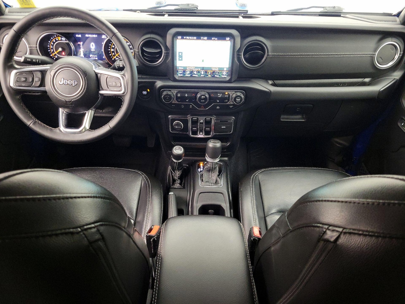 Apple CarPlay® & Android Auto™