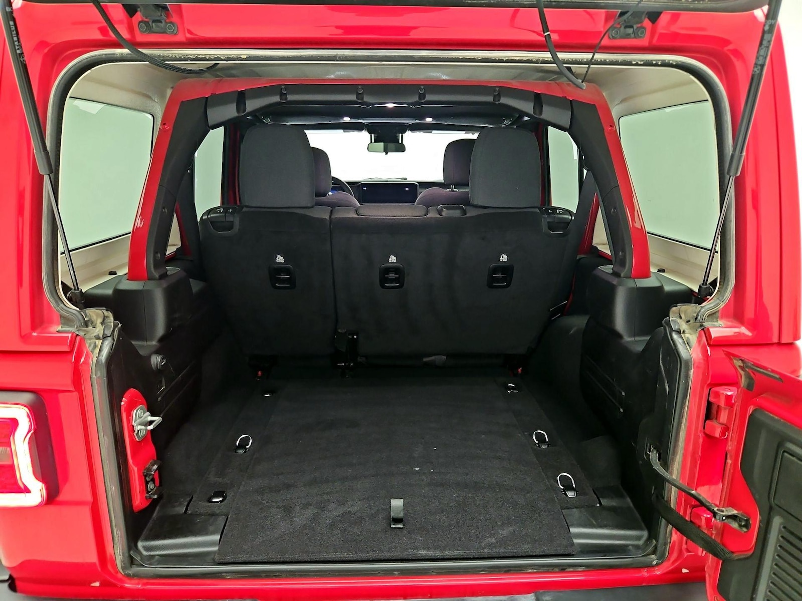 2025 Jeep Wrangler 4-Door Rubicon - Photo 19