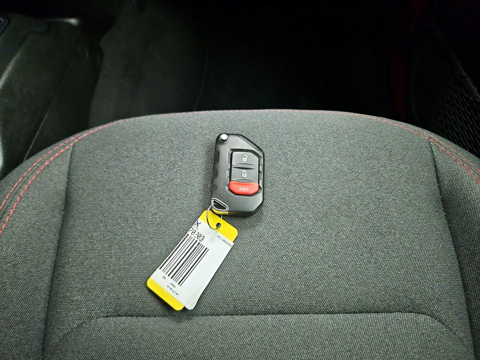 2025 Jeep Wrangler 4-Door Rubicon - Photo 21