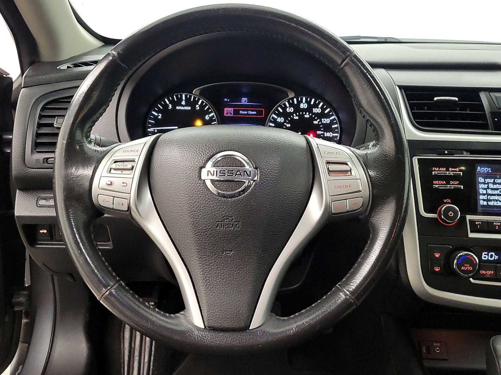 2016 Nissan Altima SV - Photo 11