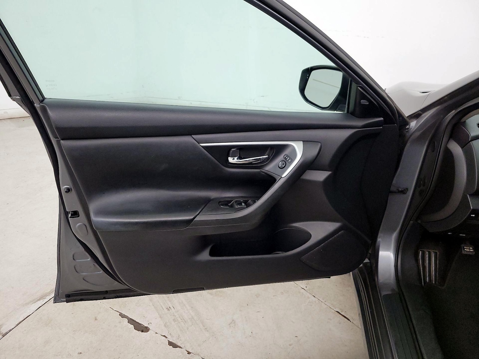2016 Nissan Altima SV - Photo 13