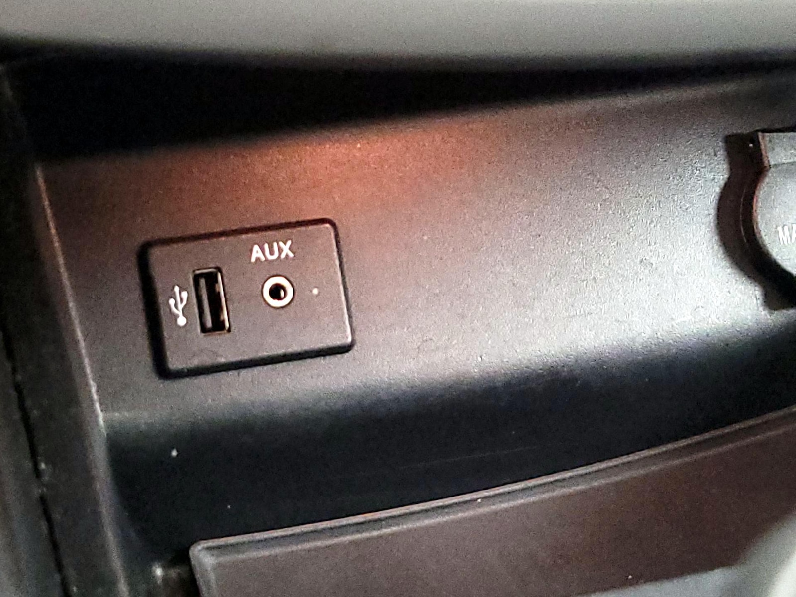 2016 Nissan Altima SV - Photo 19