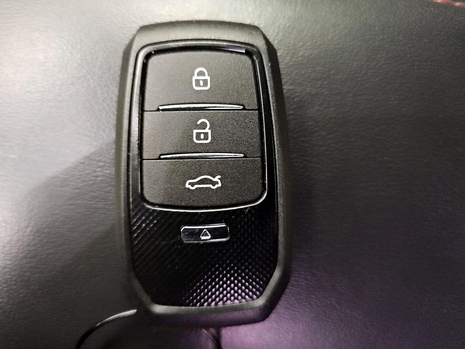 2023 Toyota Corolla SE - Photo 23