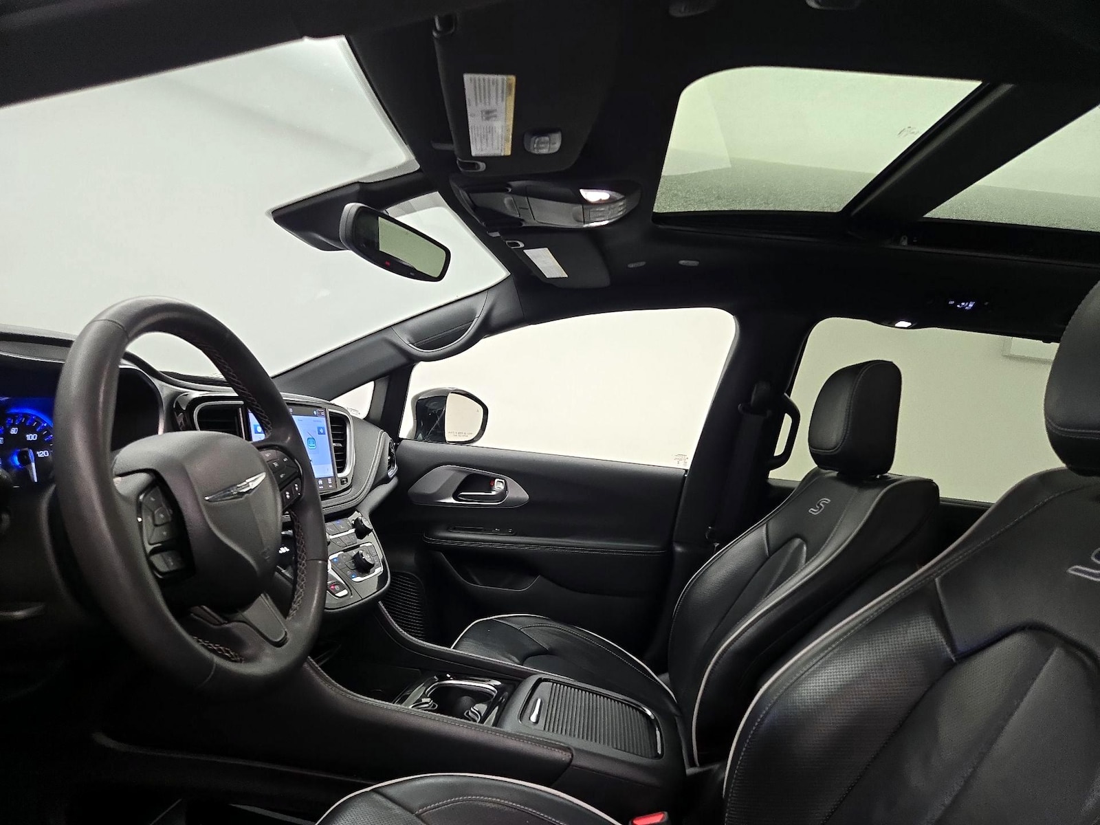 2025 Chrysler Pacifica Limited - Photo 21