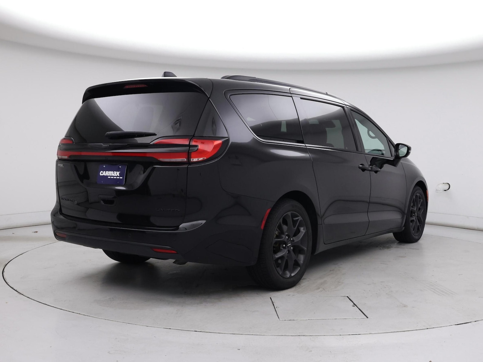 2025 Chrysler Pacifica Limited - Photo 9