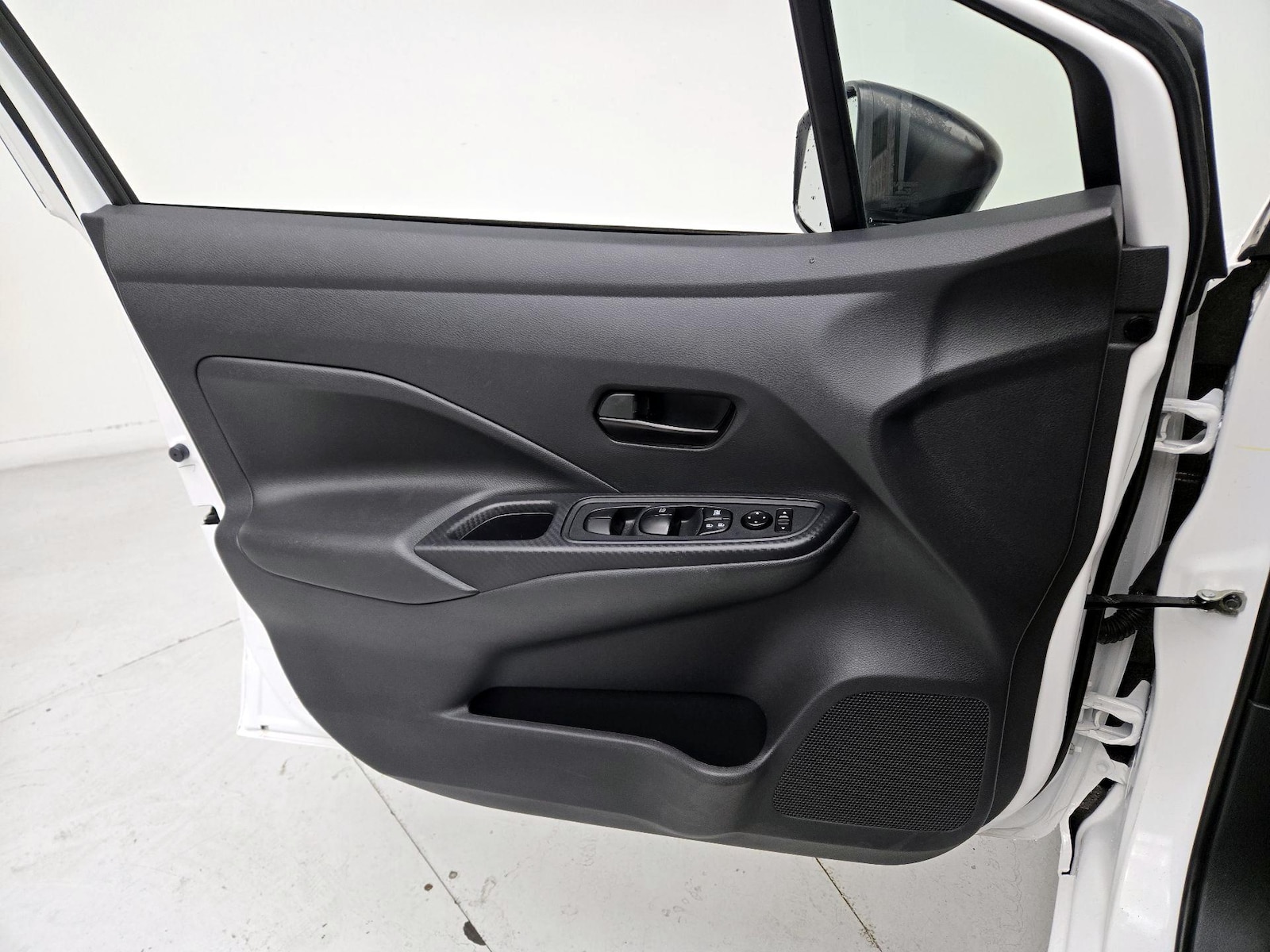 2023 Nissan Versa Sedan S - Photo 13