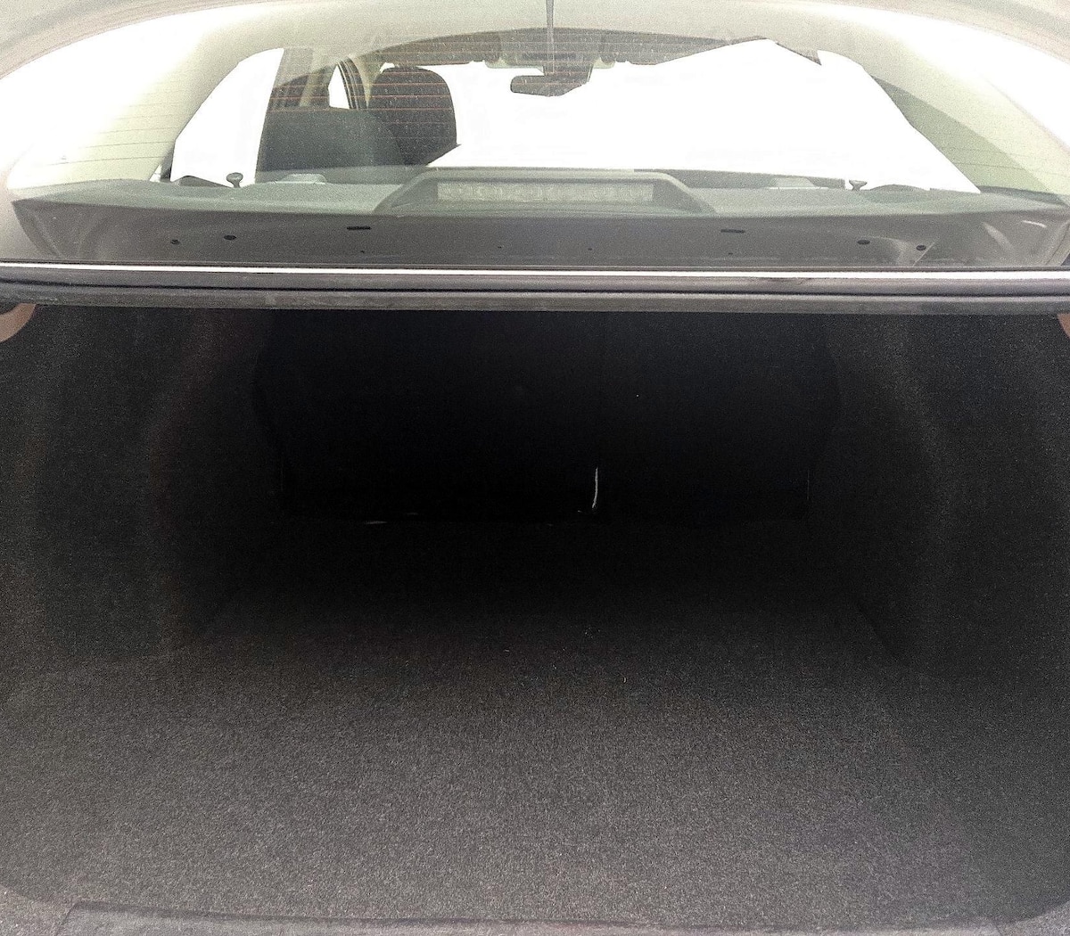 Trunk/Cargo (Seats Up)