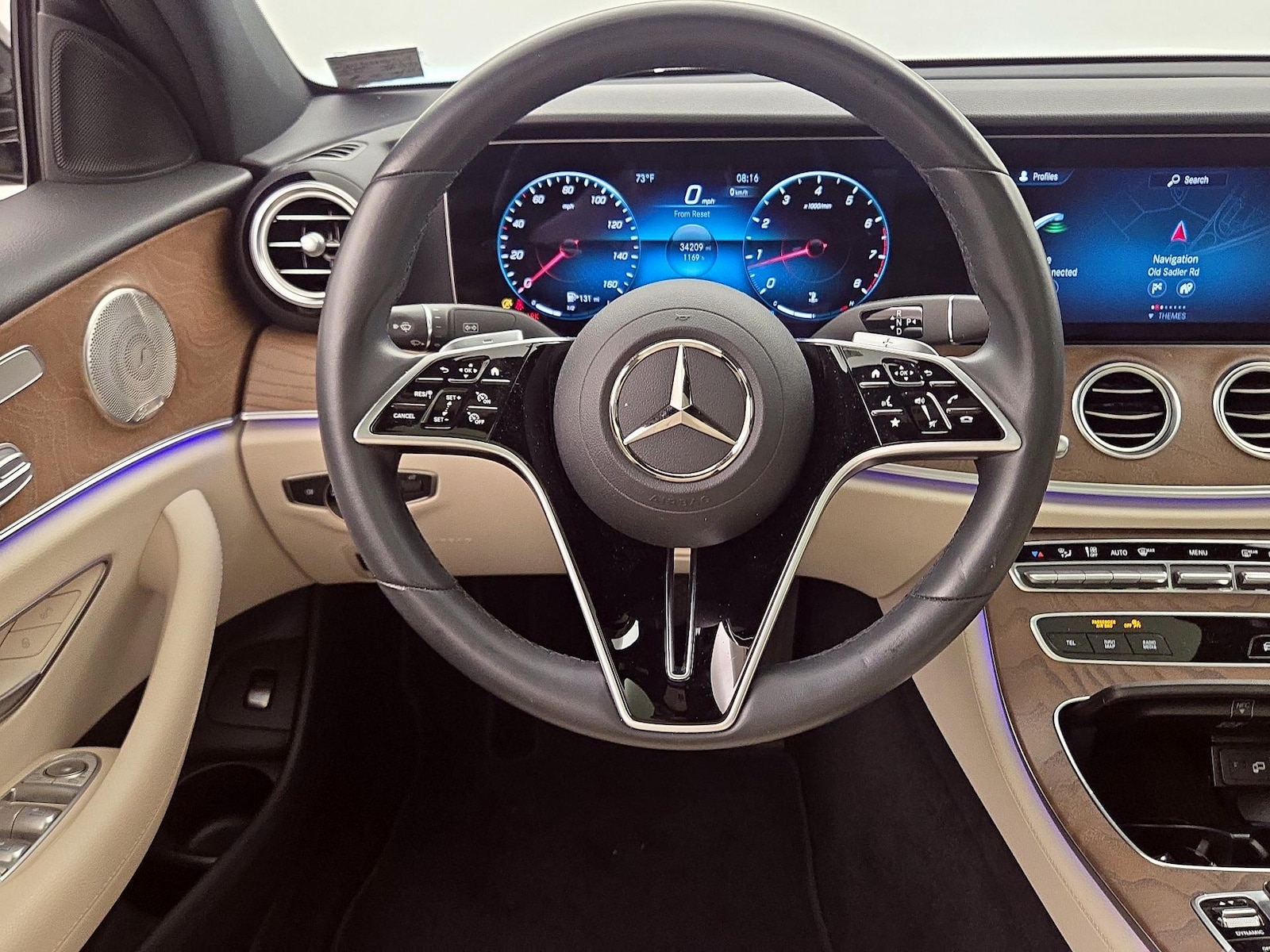 2022 Mercedes-Benz E-Class E350 - Photo 11