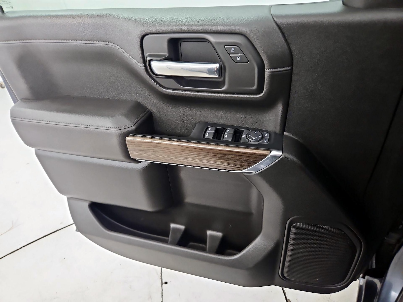 2021 Chevrolet Silverado 1500 RST - Photo 13