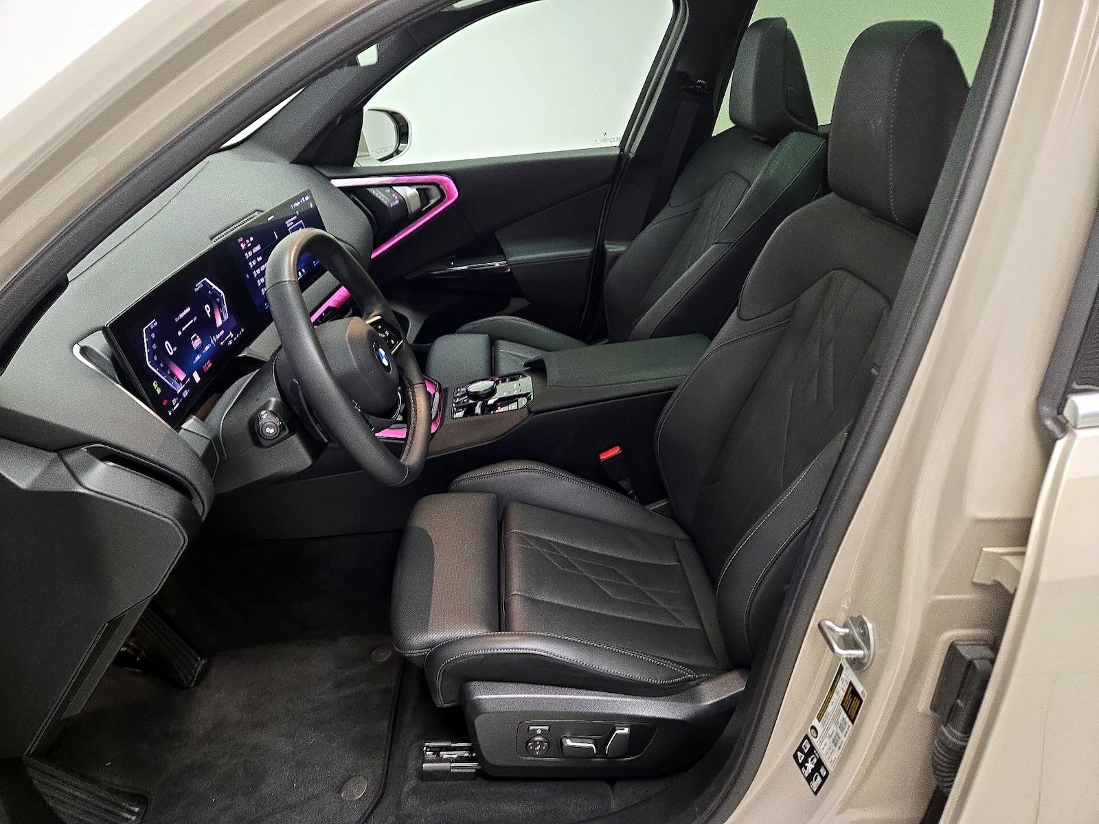 2026 BMW X3 30 - Photo 12