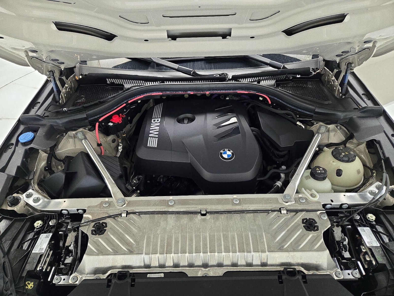 2026 BMW X3 30 - Photo 22