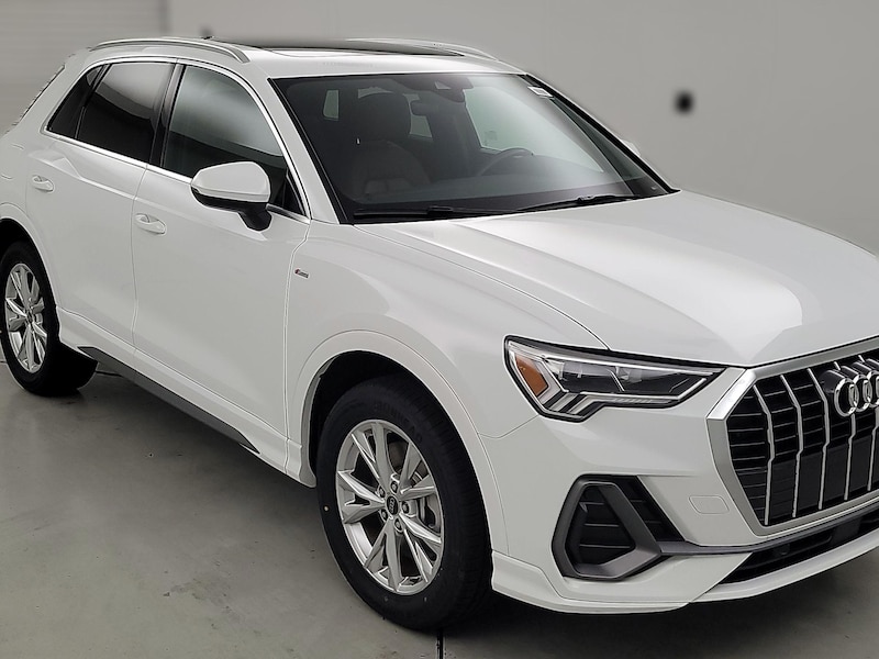 2025 Audi Q3 S-Line Premium