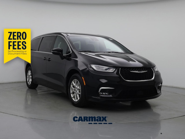 Black 2025 Chrysler Pacifica Minivan Front-Wheel Drive Automatic