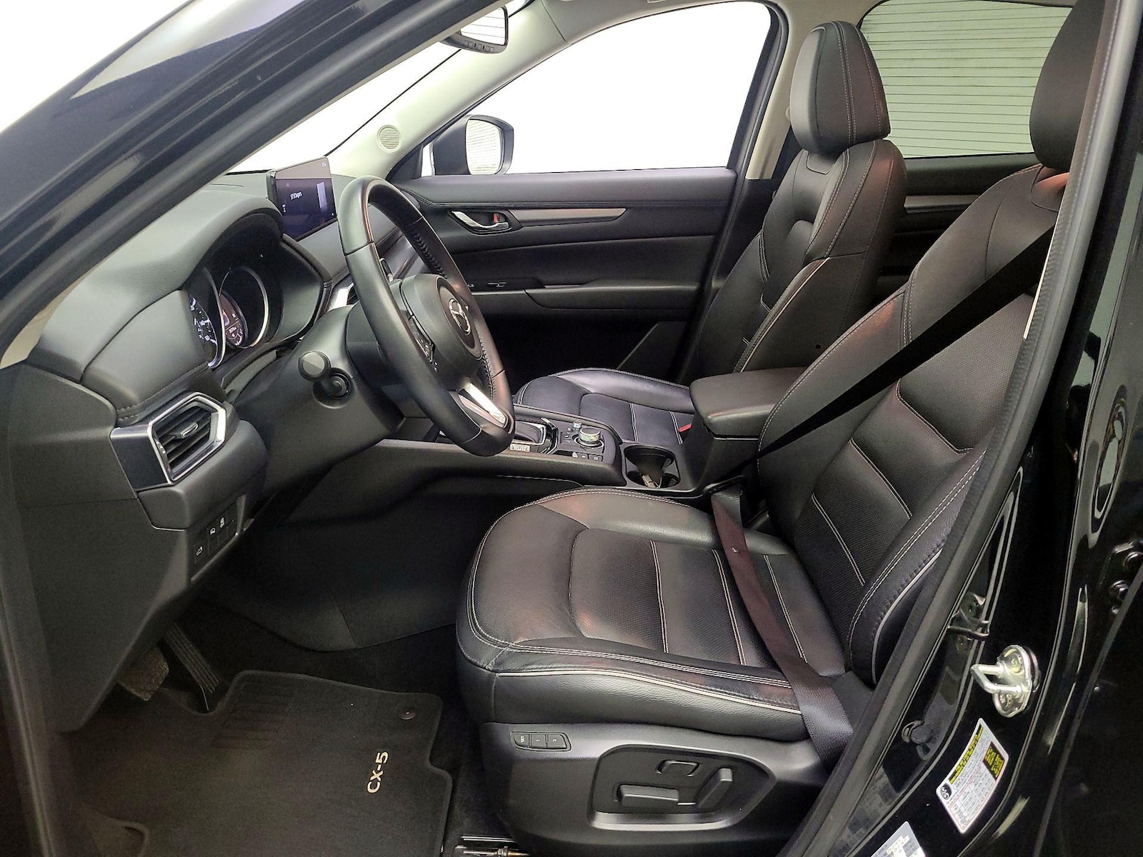 2025 Mazda CX-5 S Preferred package - Photo 12