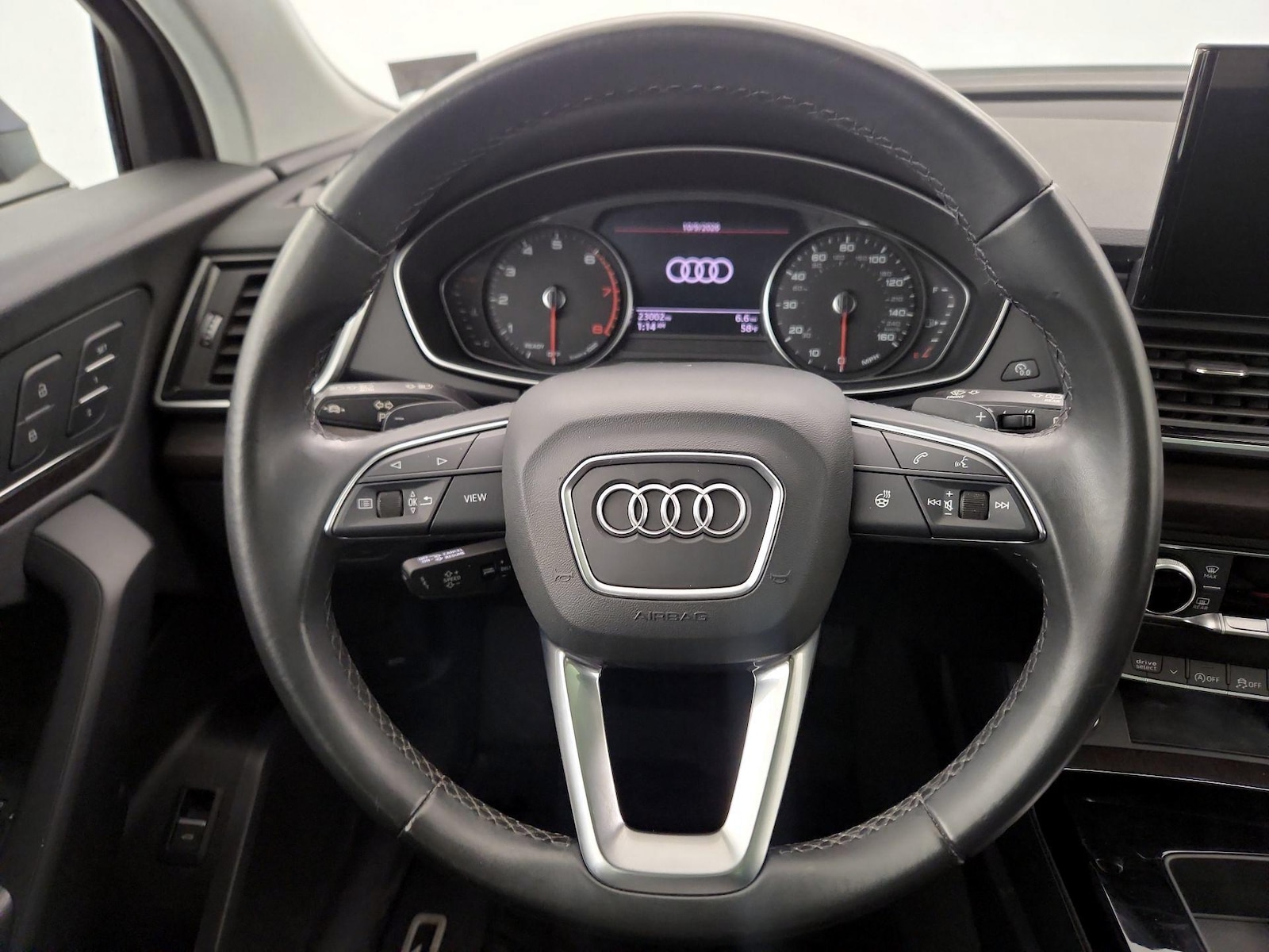 2023 Audi Q5 Premium - Photo 11