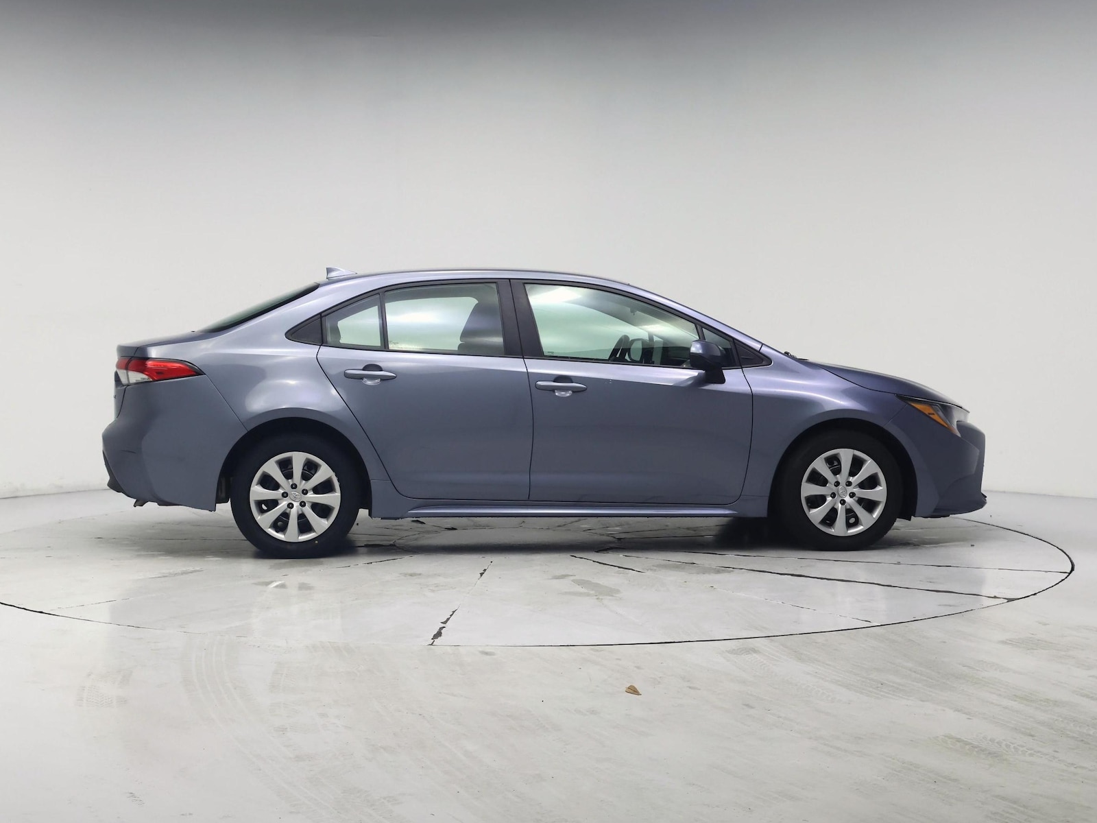 2024 Toyota Corolla LE - Photo 8