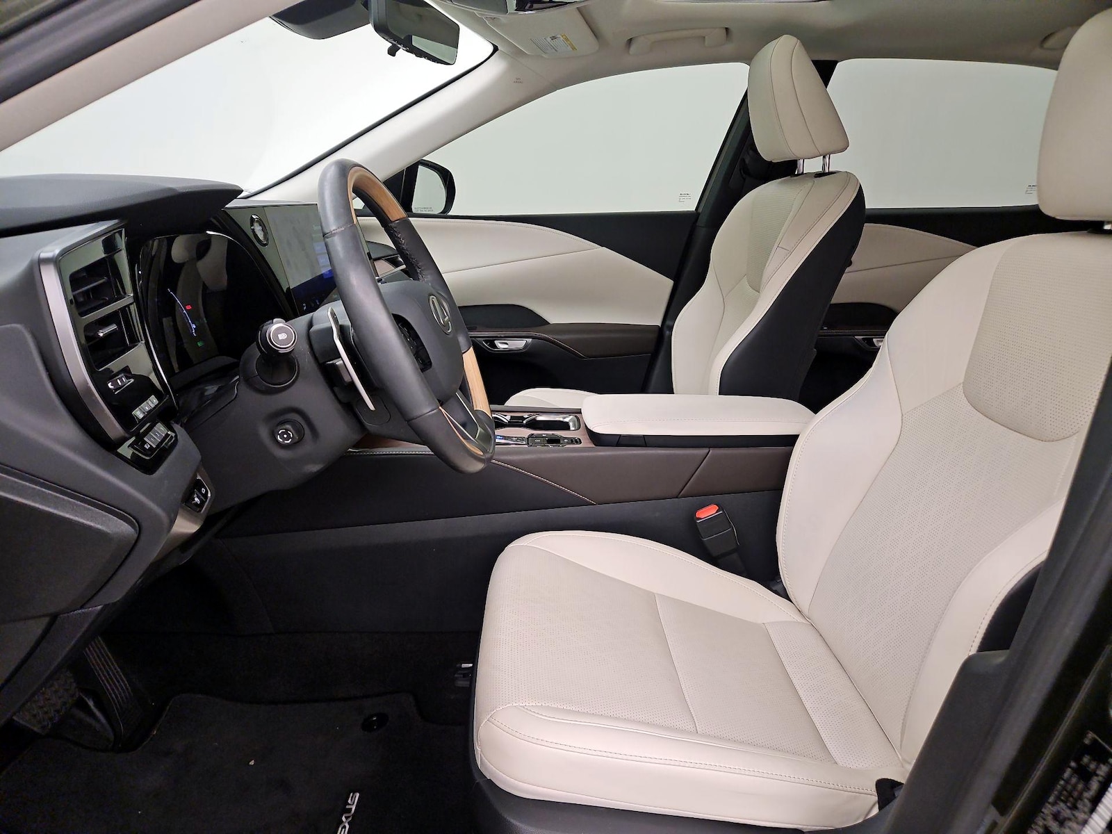 2024 Lexus RX Hybrid 350h - Photo 12