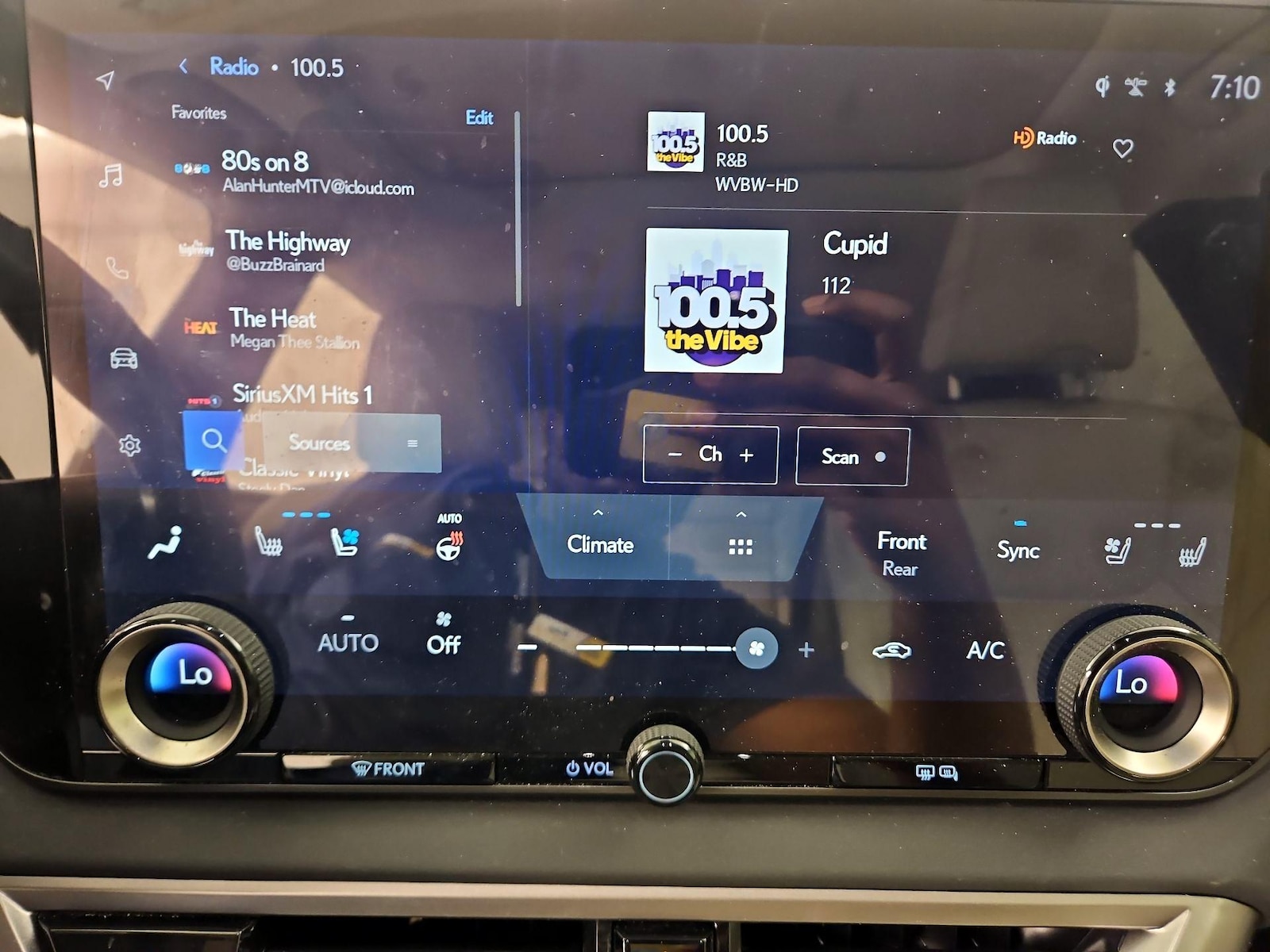 2024 Lexus RX Hybrid 350h - Photo 16