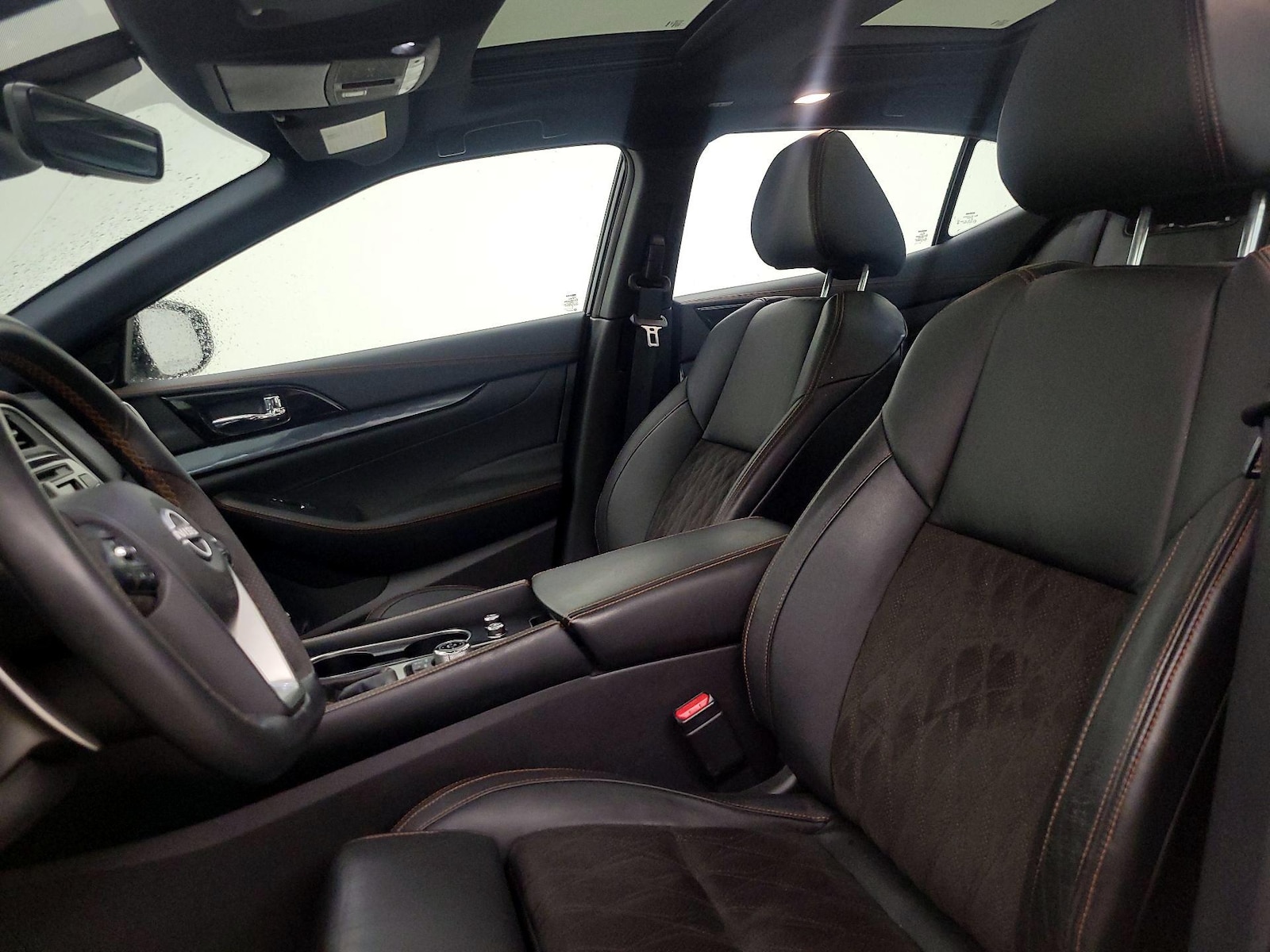 2023 Nissan Maxima SR - Photo 12