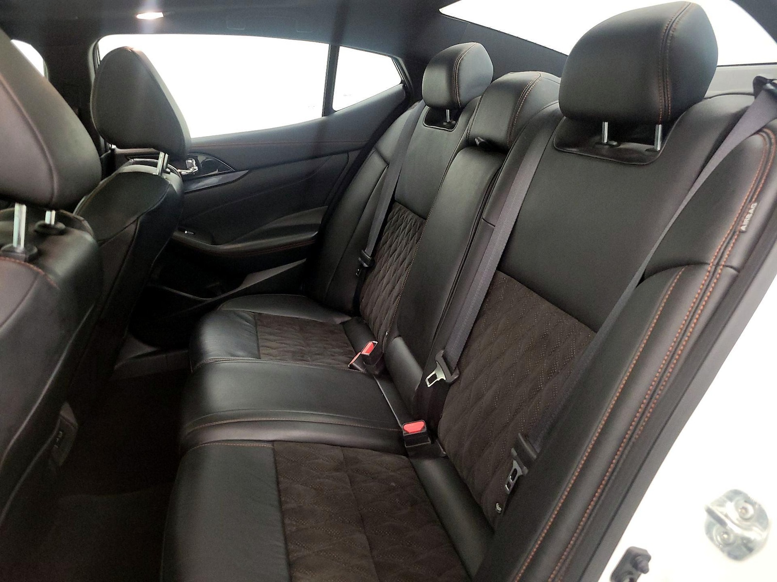 2023 Nissan Maxima SR - Photo 22