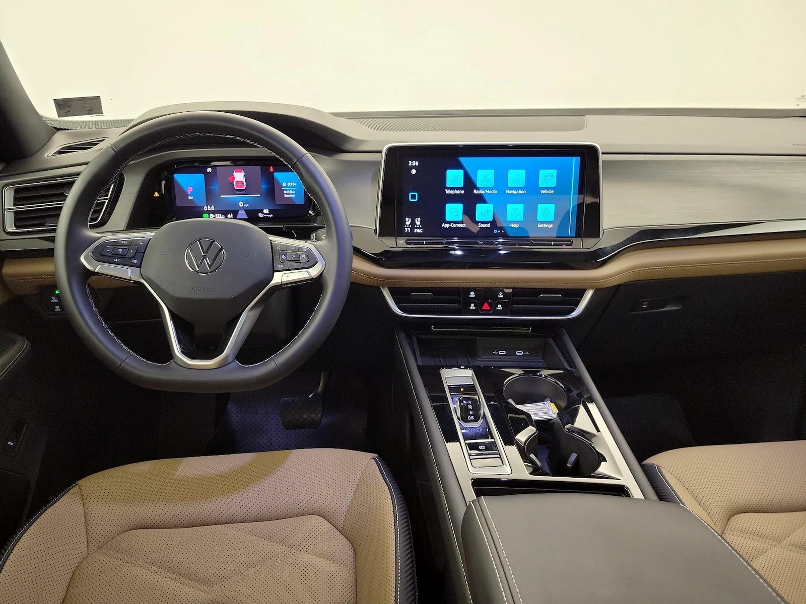 2025 Volkswagen Atlas Cross Sport SE w/Tech - Photo 10