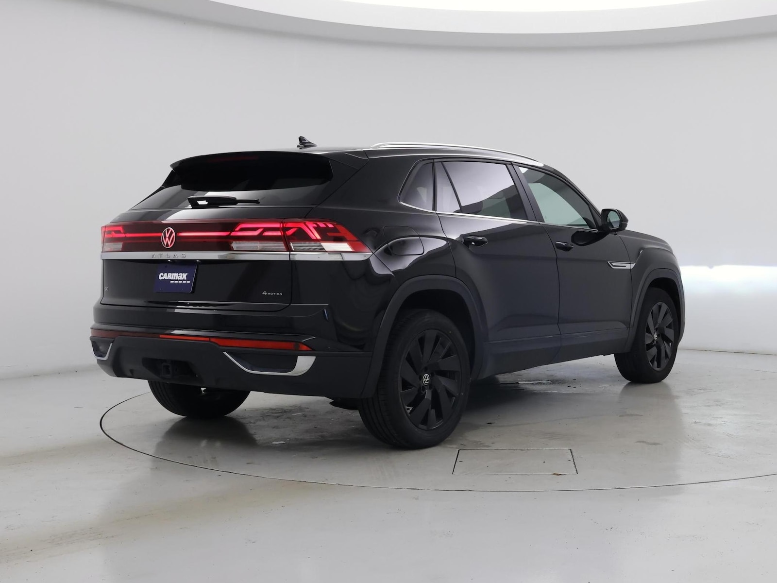 2025 Volkswagen Atlas Cross Sport SE w/Tech - Photo 9