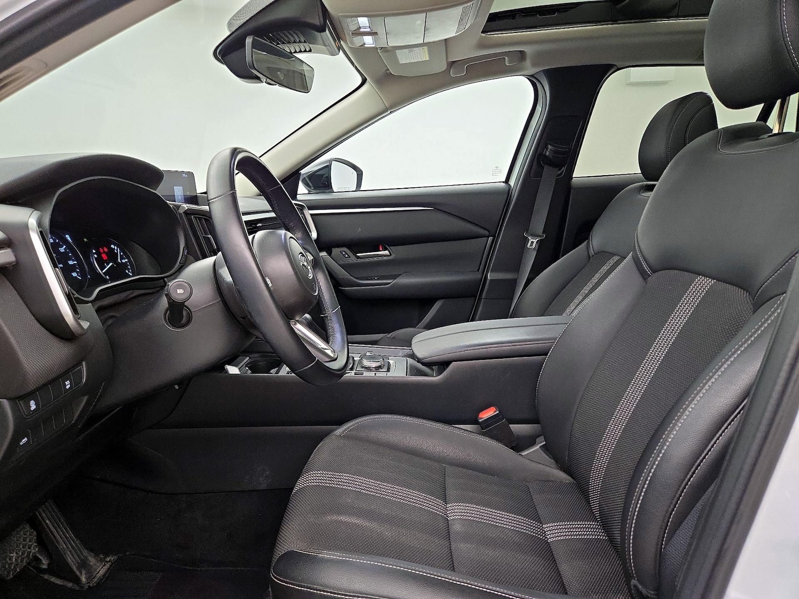 2025 Mazda CX-50 Premium - Photo 12