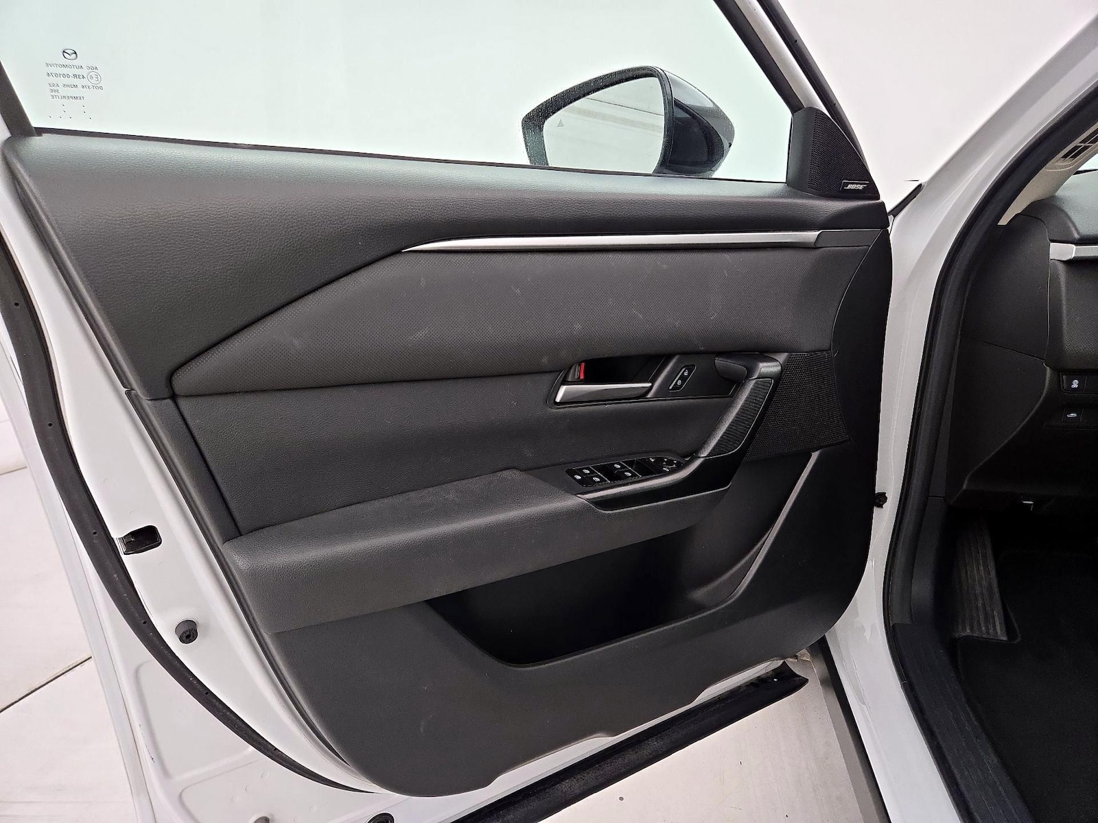 2025 Mazda CX-50 Premium - Photo 13