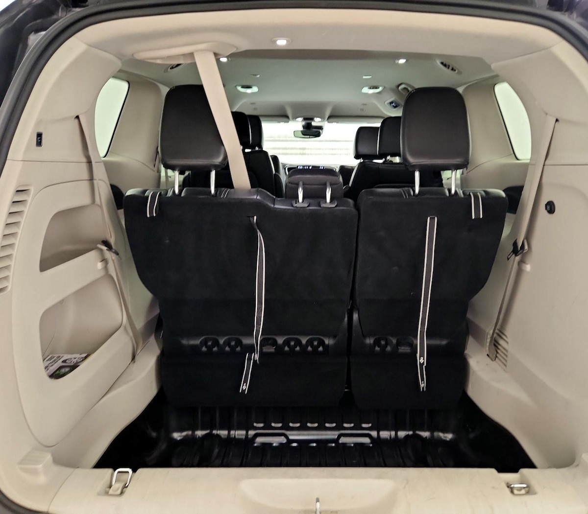 Trunk/Cargo (Seats Up)