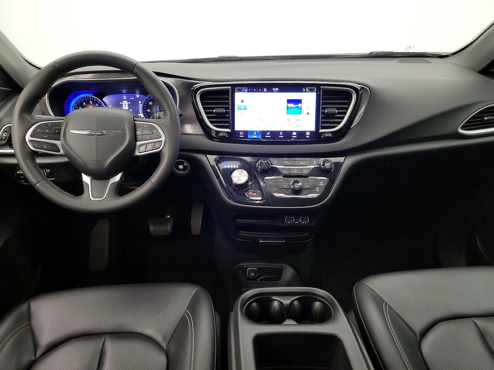 2025 Chrysler Pacifica Select - Photo 10