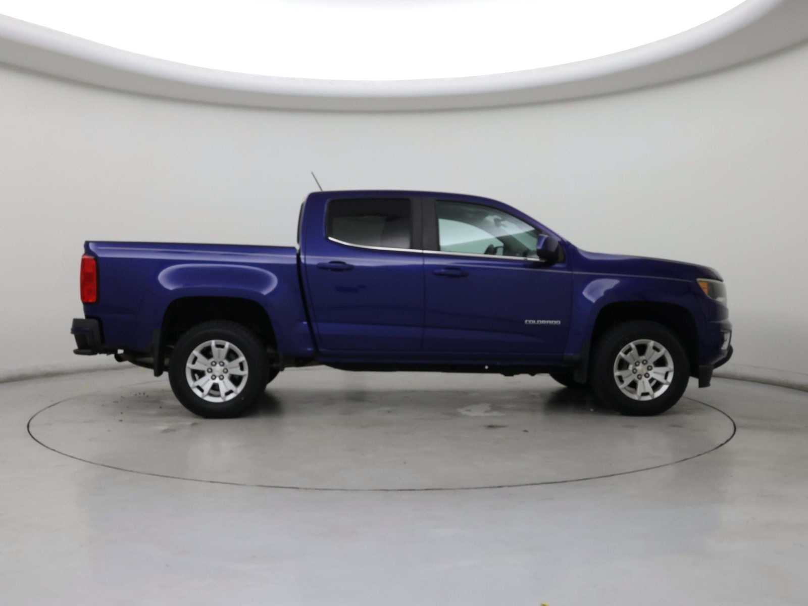 2017 Chevrolet Colorado LT - Photo 8