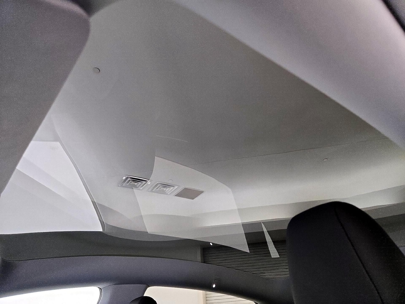 Skylight(s) & Overhead Airbags