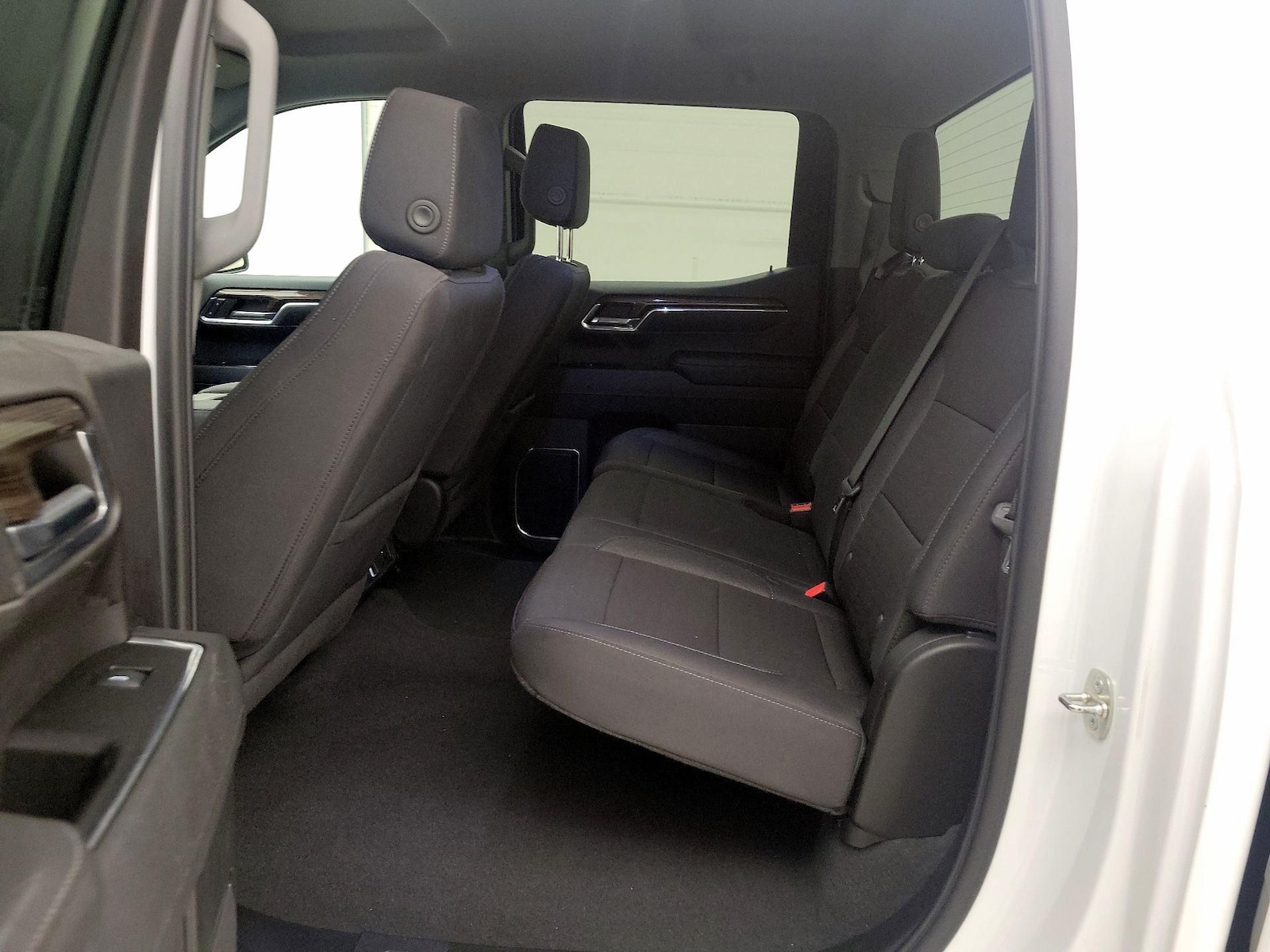2024 Chevrolet Silverado 1500 LT - Photo 20