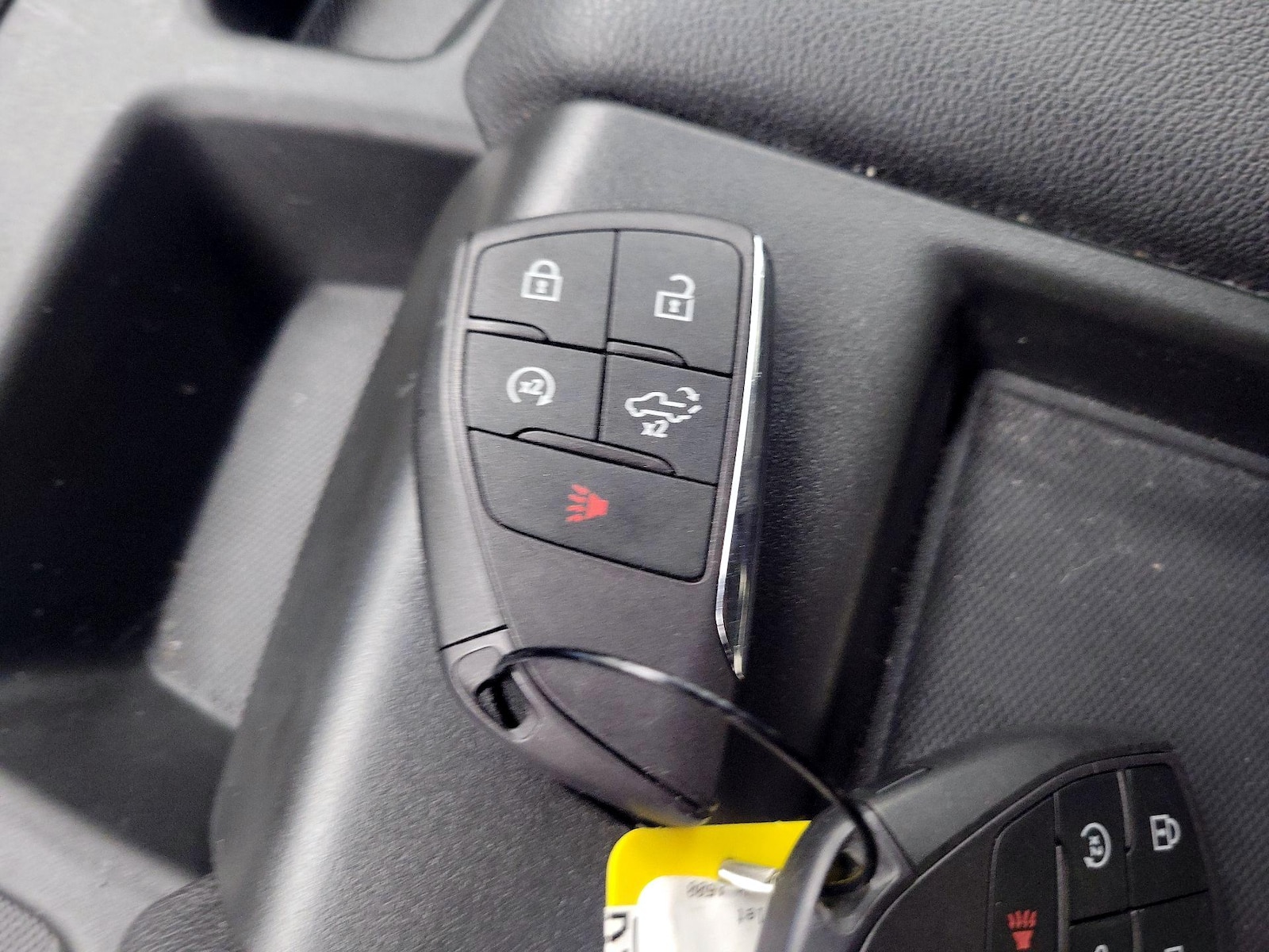 2024 Chevrolet Silverado 1500 LT - Photo 23