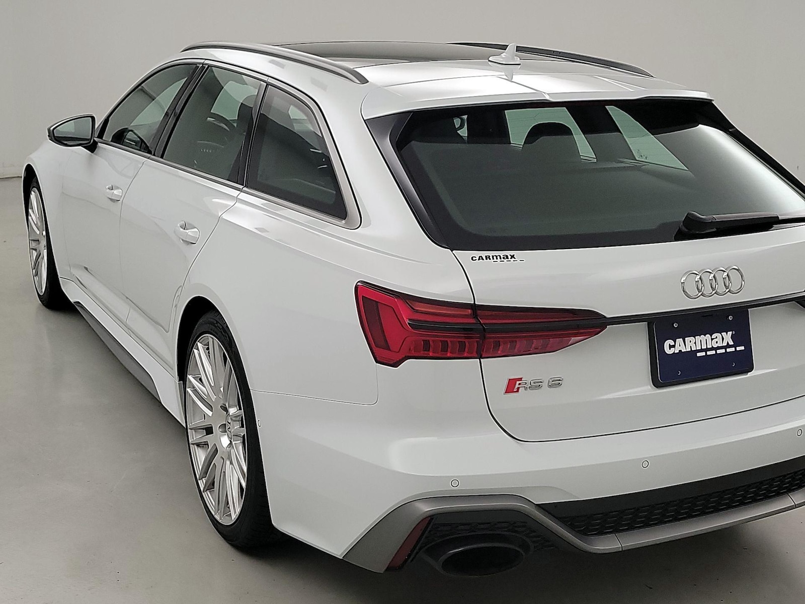 2024 Audi RS 6 Avant Base - Photo 8