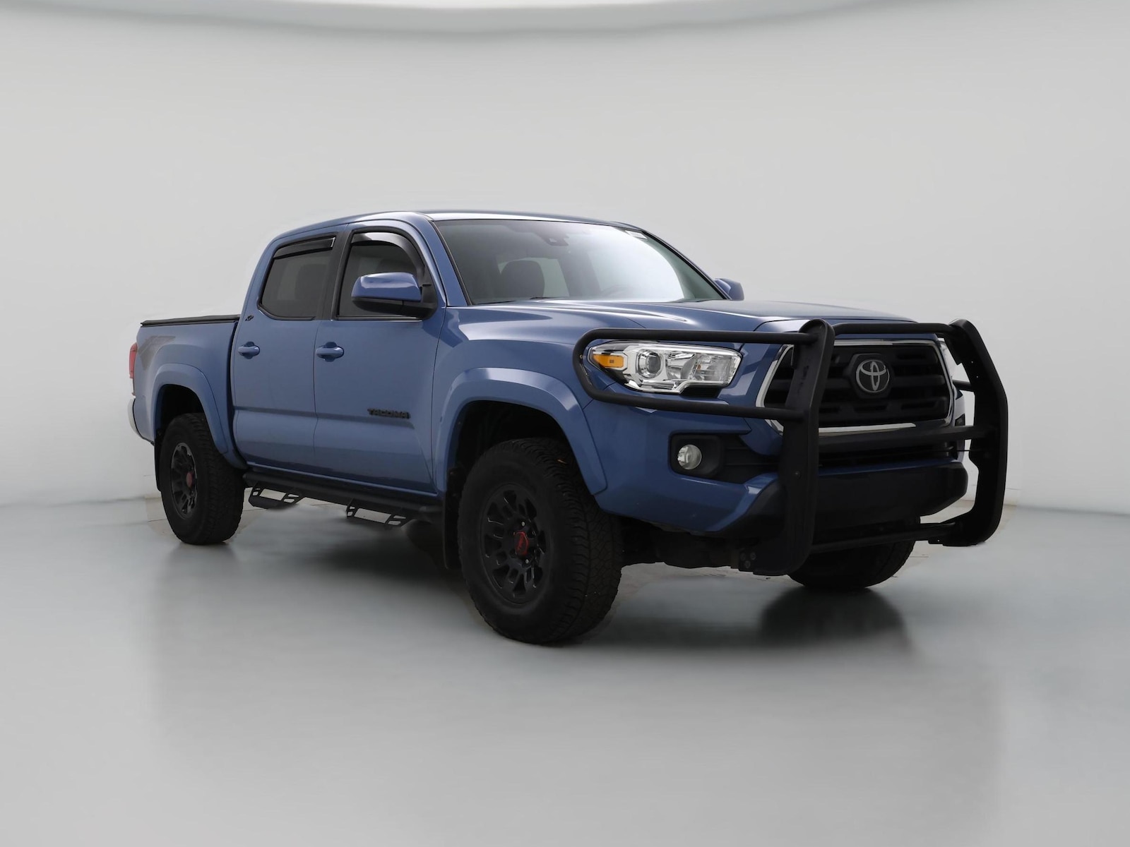 Bed Cover, Bed Liner, Tow Hitch