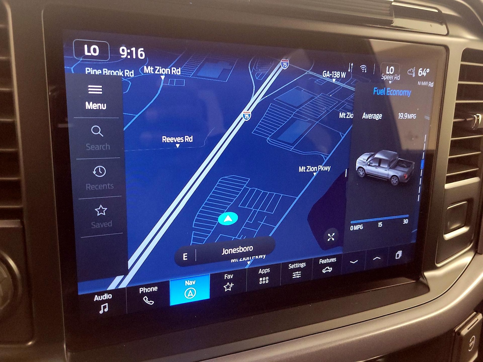 2025 Ford F-150 XLT - Photo 14