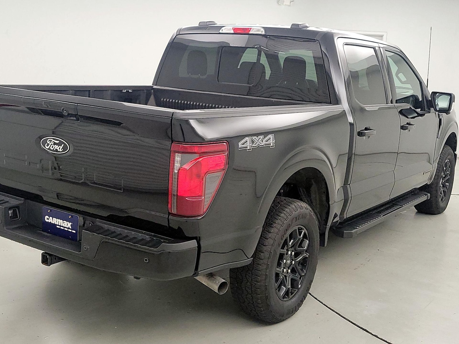 2025 Ford F-150 XLT - Photo 6