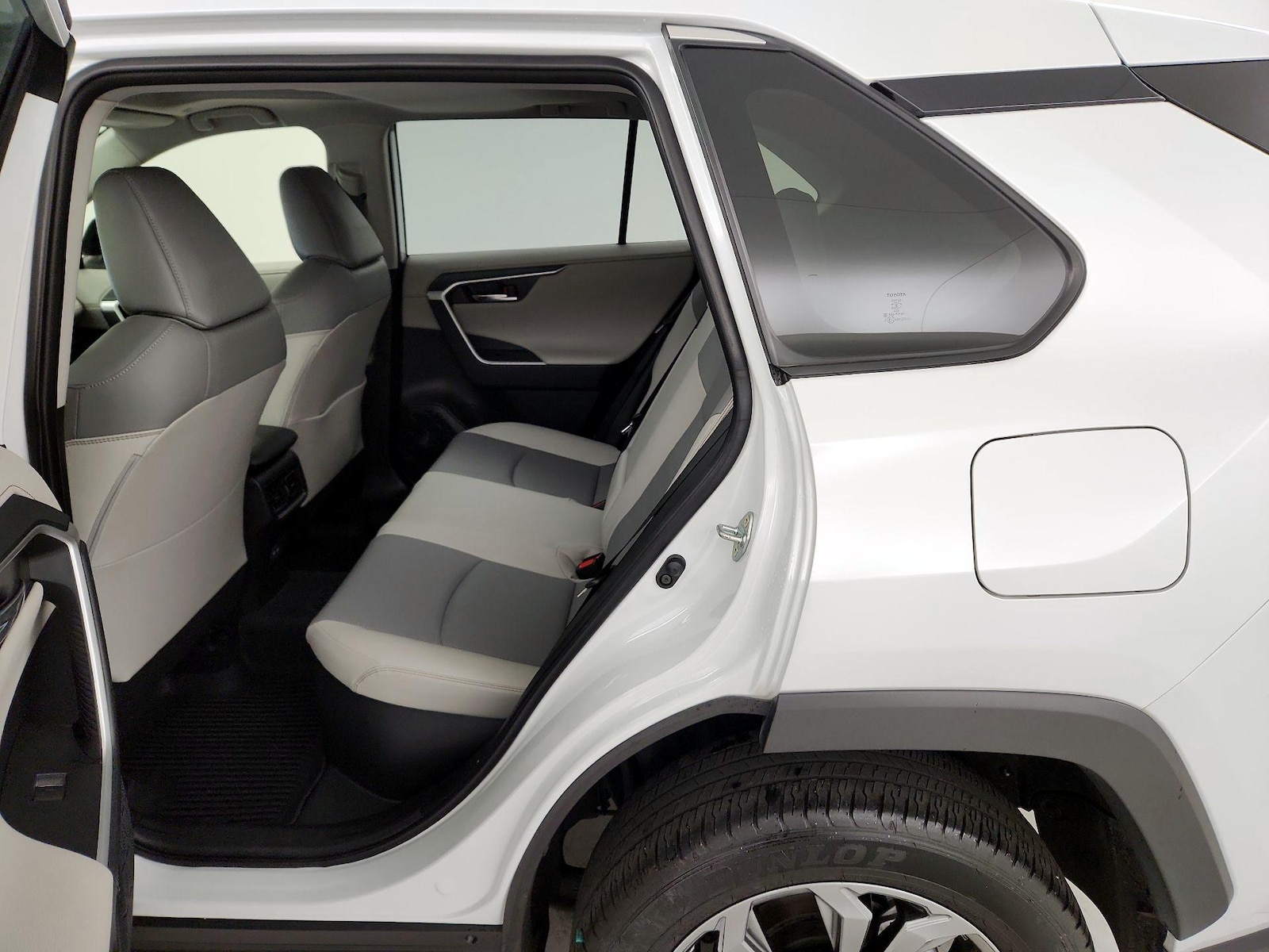 2025 Toyota RAV4 Limited - Photo 21