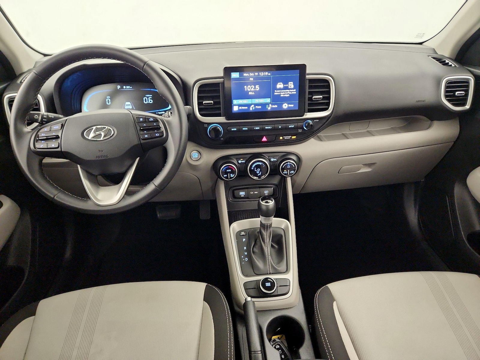 Apple CarPlay® & Android Auto™