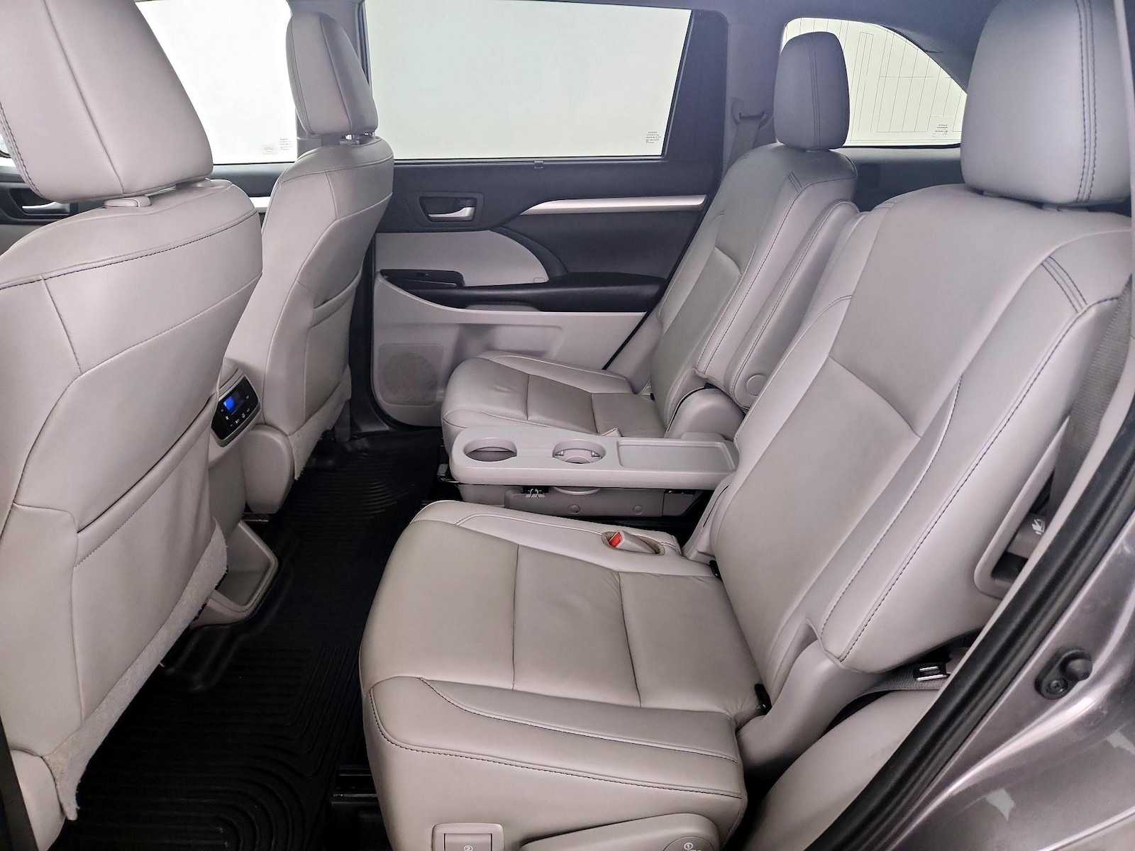 Rear Air Conditioning