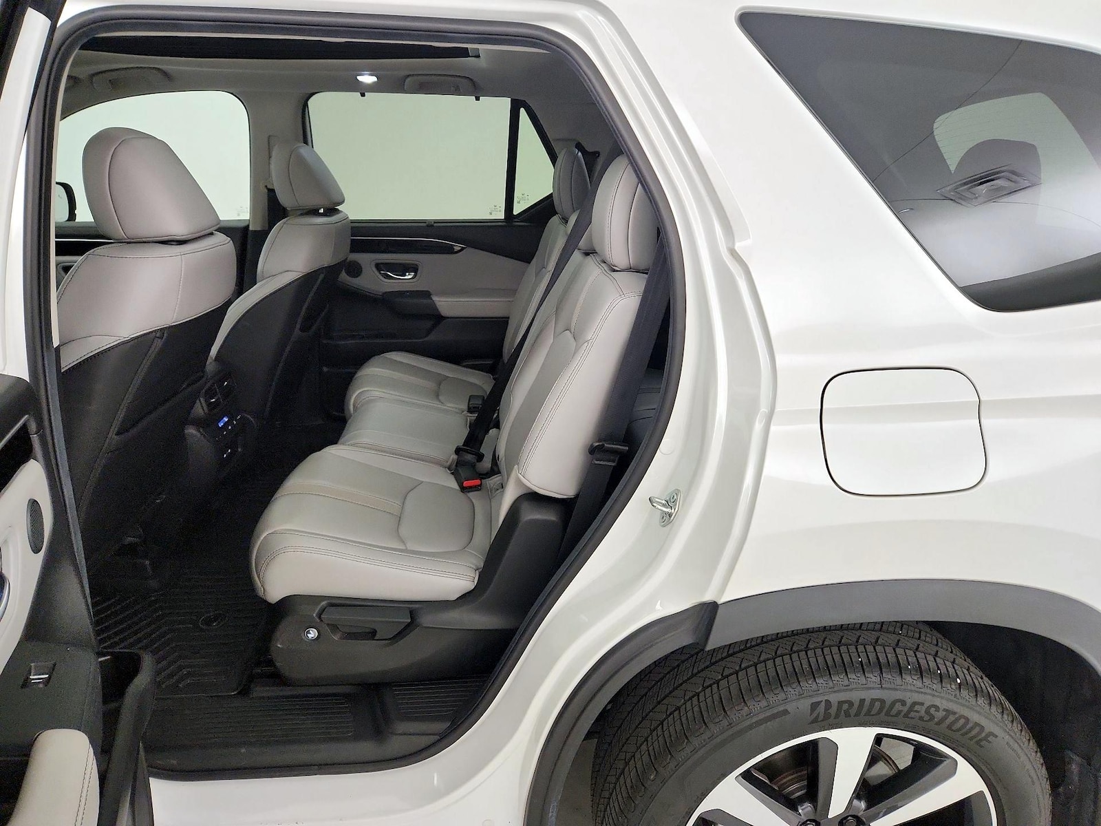 Rear Air Conditioning