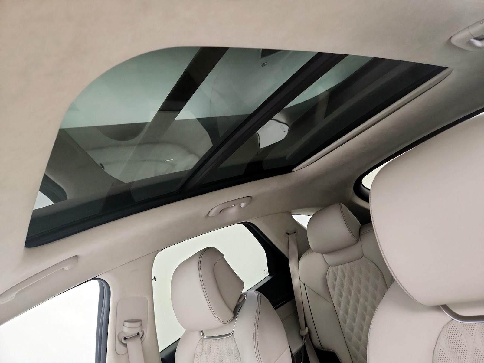 Panoramic Sunroof