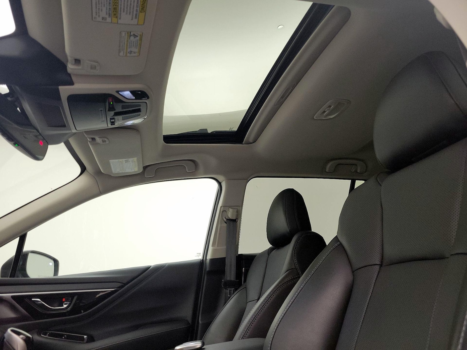 Sunroof(s) & Overhead Airbags