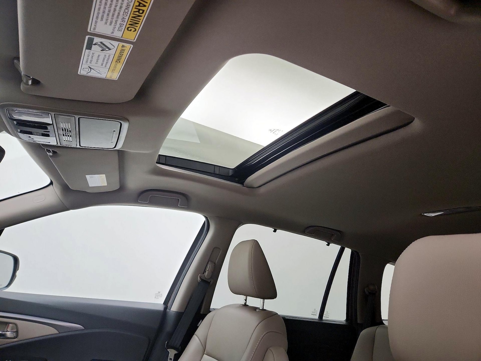 Sunroof(s) & Overhead Airbags