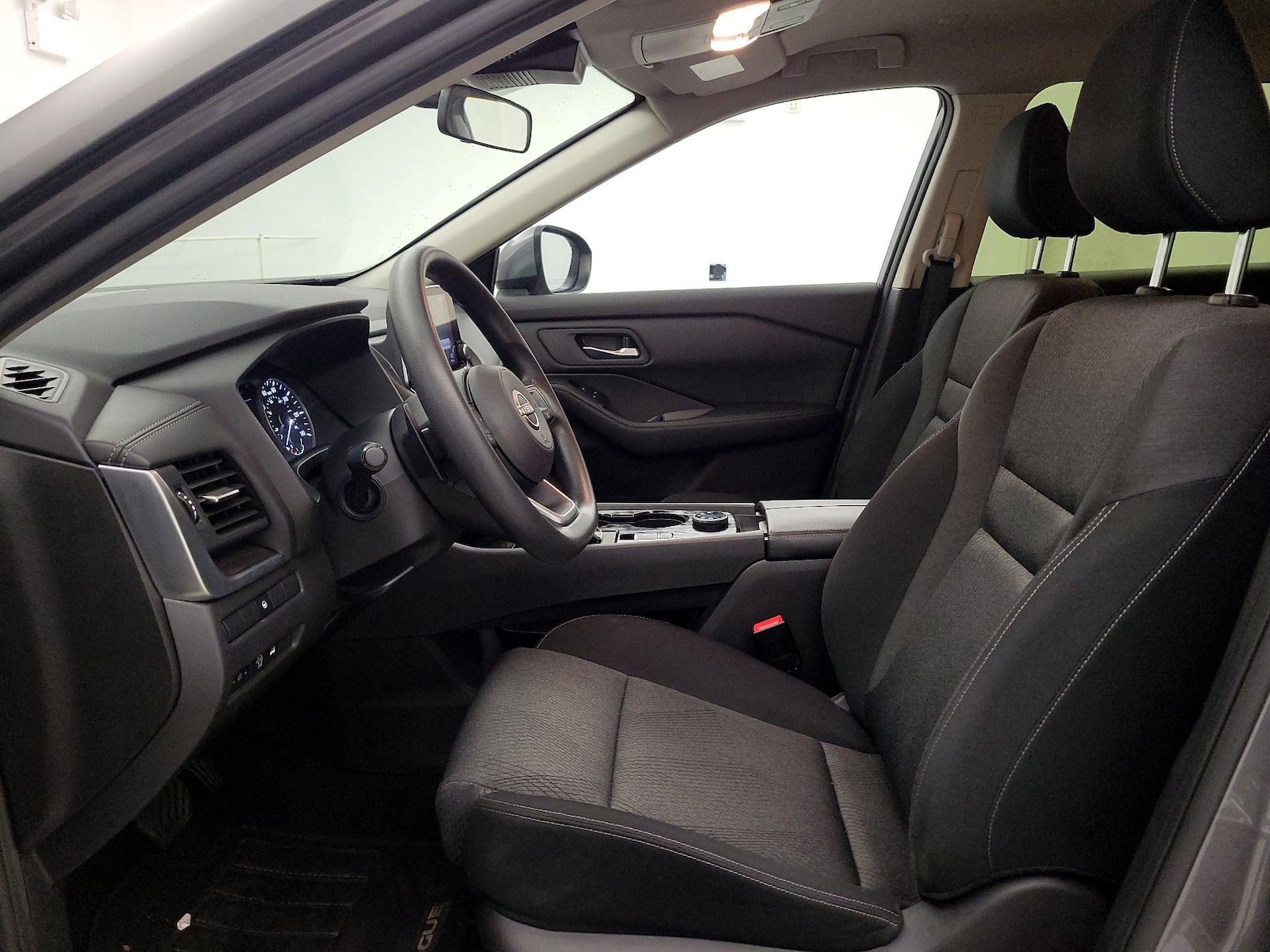 Power Seat(s) & Side Airbags