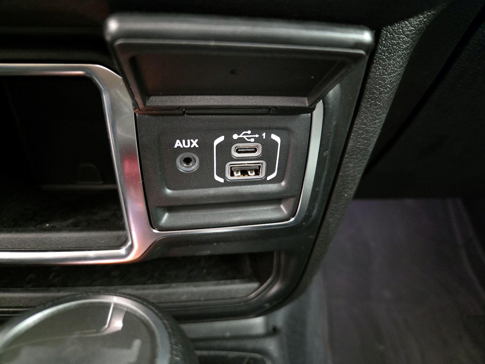 2024 Jeep Wrangler 4-Door Sport - Photo 19