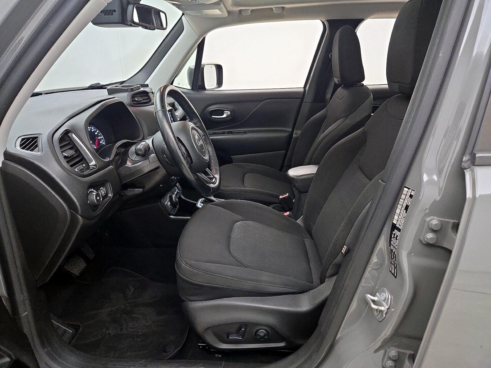 Power Seat(s) & Side Airbags
