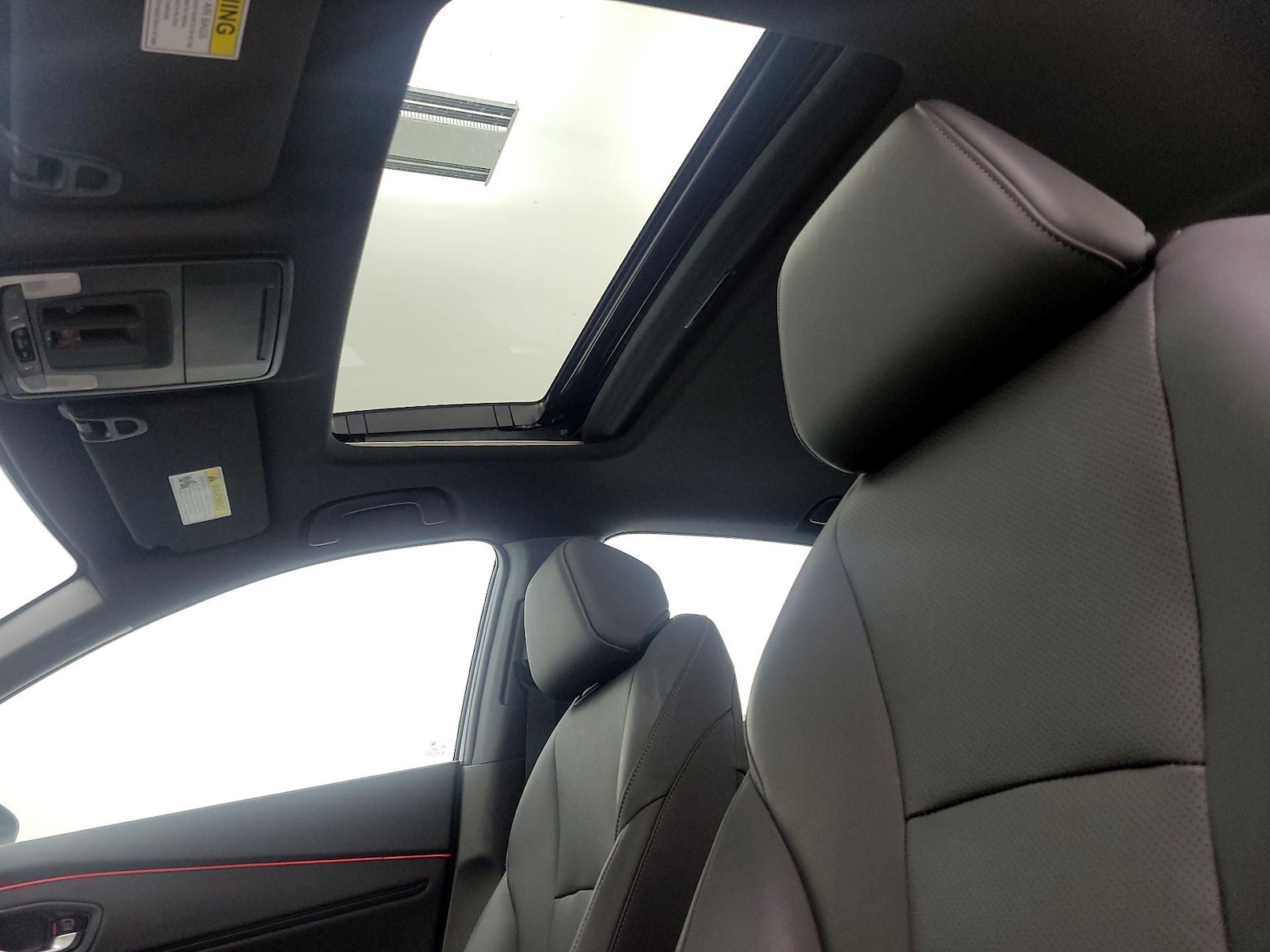Sunroof(s) & Overhead Airbags